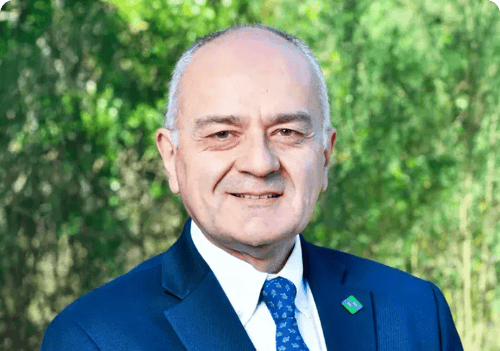 Mauricio Mora